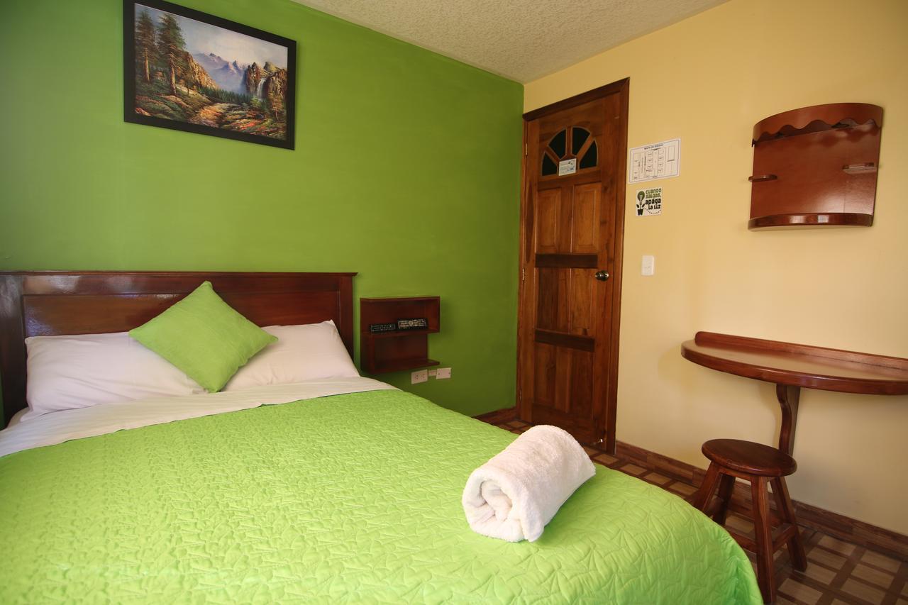Hotel Alpachaca Quito Airport à Tababela Extérieur photo